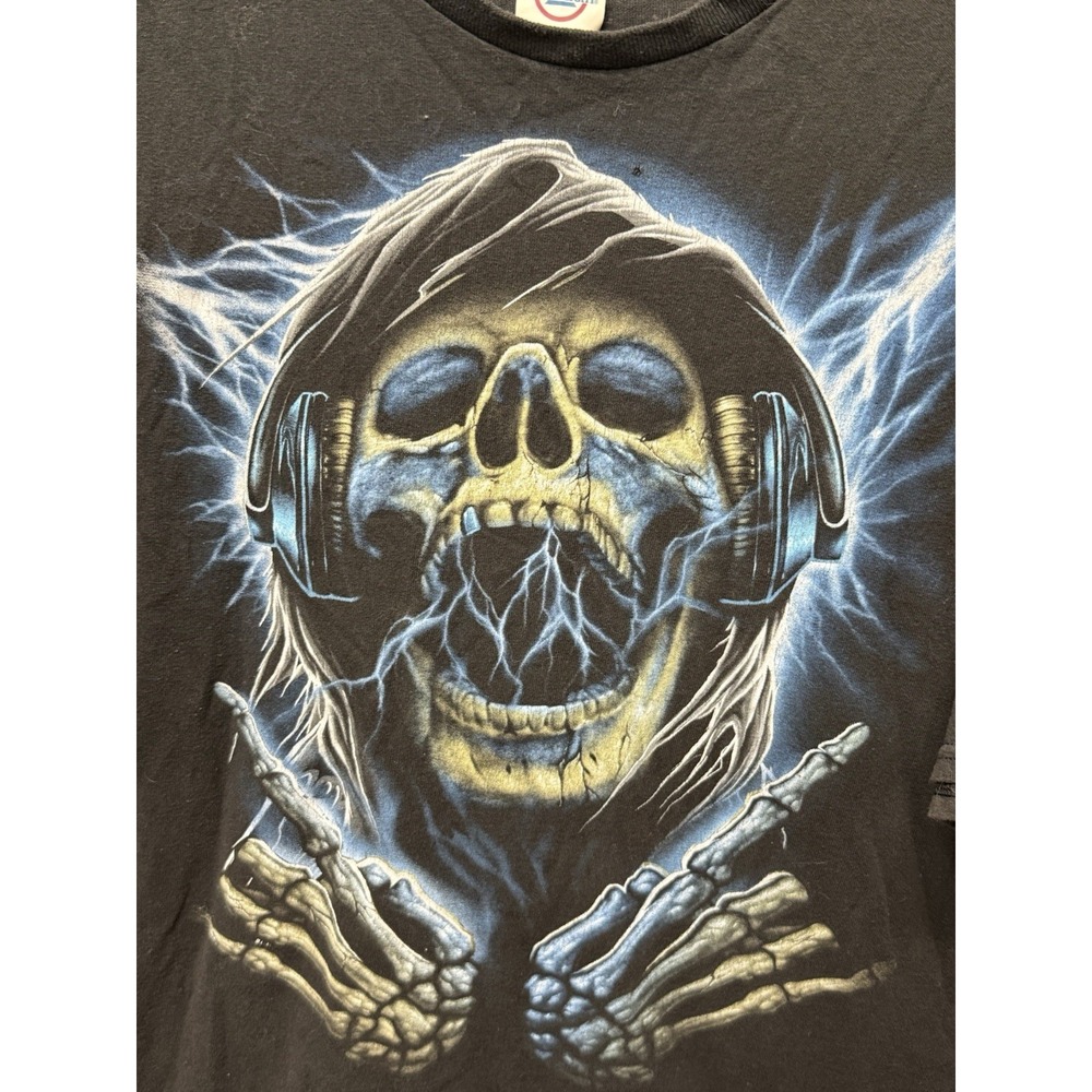VTG Y2K Screaming Skull with Headphones T-Shirt Graphic Rock Tee XL